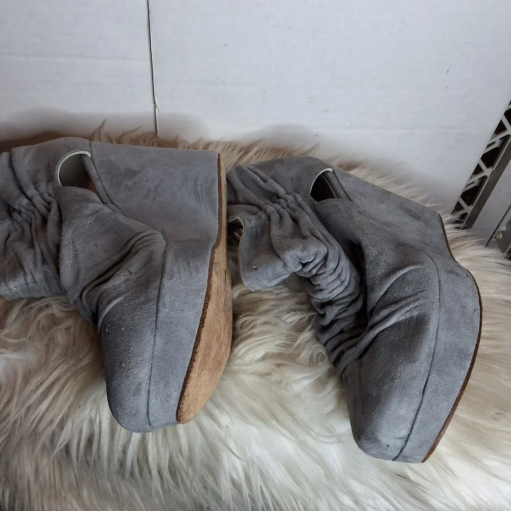 Tashkent By Cheyenne Pearl Gray Suede Wedge Retro Vibe Boot8es 10